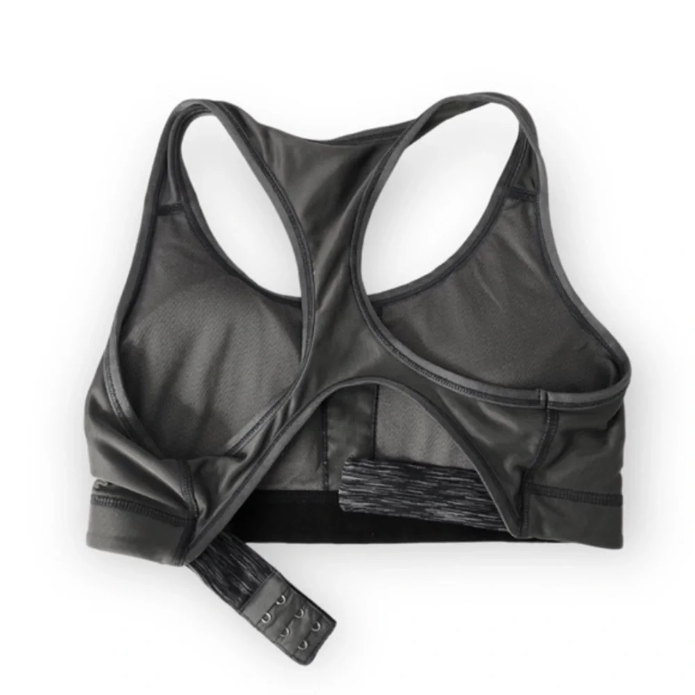 ALO Yoga brand alo